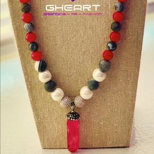 Women’s Beaded Necklace and Bracelet Set